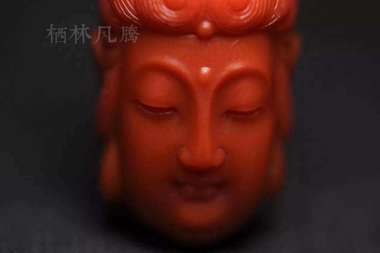 女性朋友常问：我们可以佩戴观音吗？