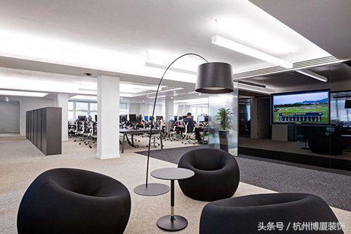 杭州这家广告传媒公司创意风办公室，装修设计得太大胆