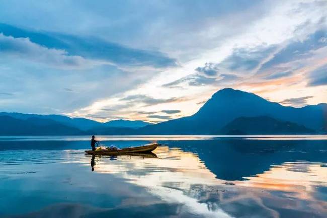 泸沽湖畔，桃源世外，探访罕为人知的“走婚”故事！