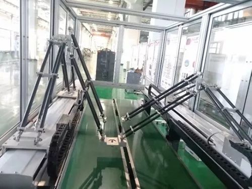 四自由度并联机器人研究取得进展