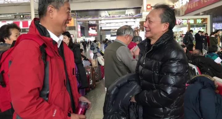 这支平均年龄74岁的清华校友合唱团回家，感动了多少清华人