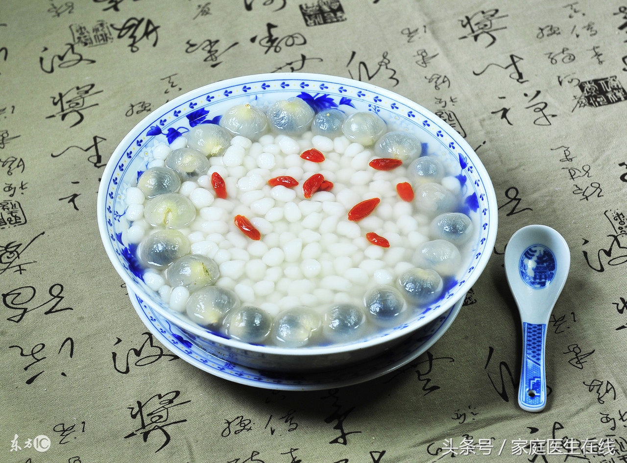 营养师分享4款枸杞养生食疗方，为家中小孩多看看！