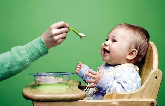 收藏！超全的宝宝辅食添加指南，一秒看懂不纠结