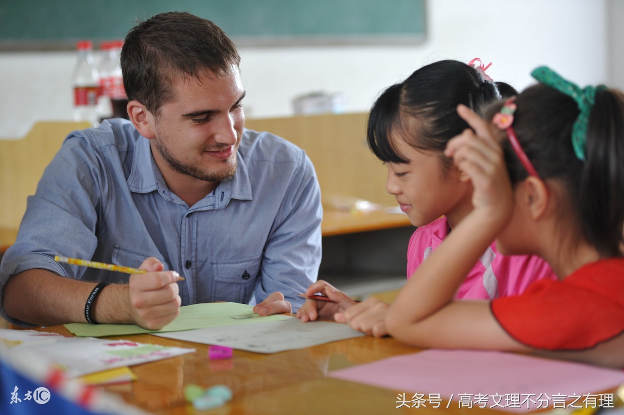 2018年高考英语万能写作模板系列之演讲稿五个绝招让听者热血沸腾