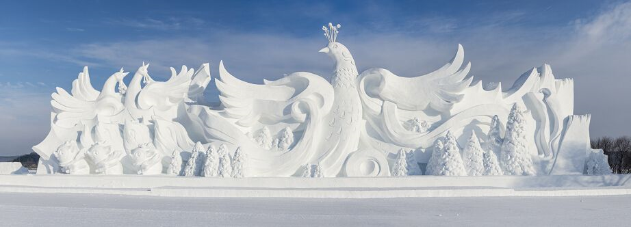 世界高端滑雪服品牌推荐和全球热门滑雪场，你中意哪个！