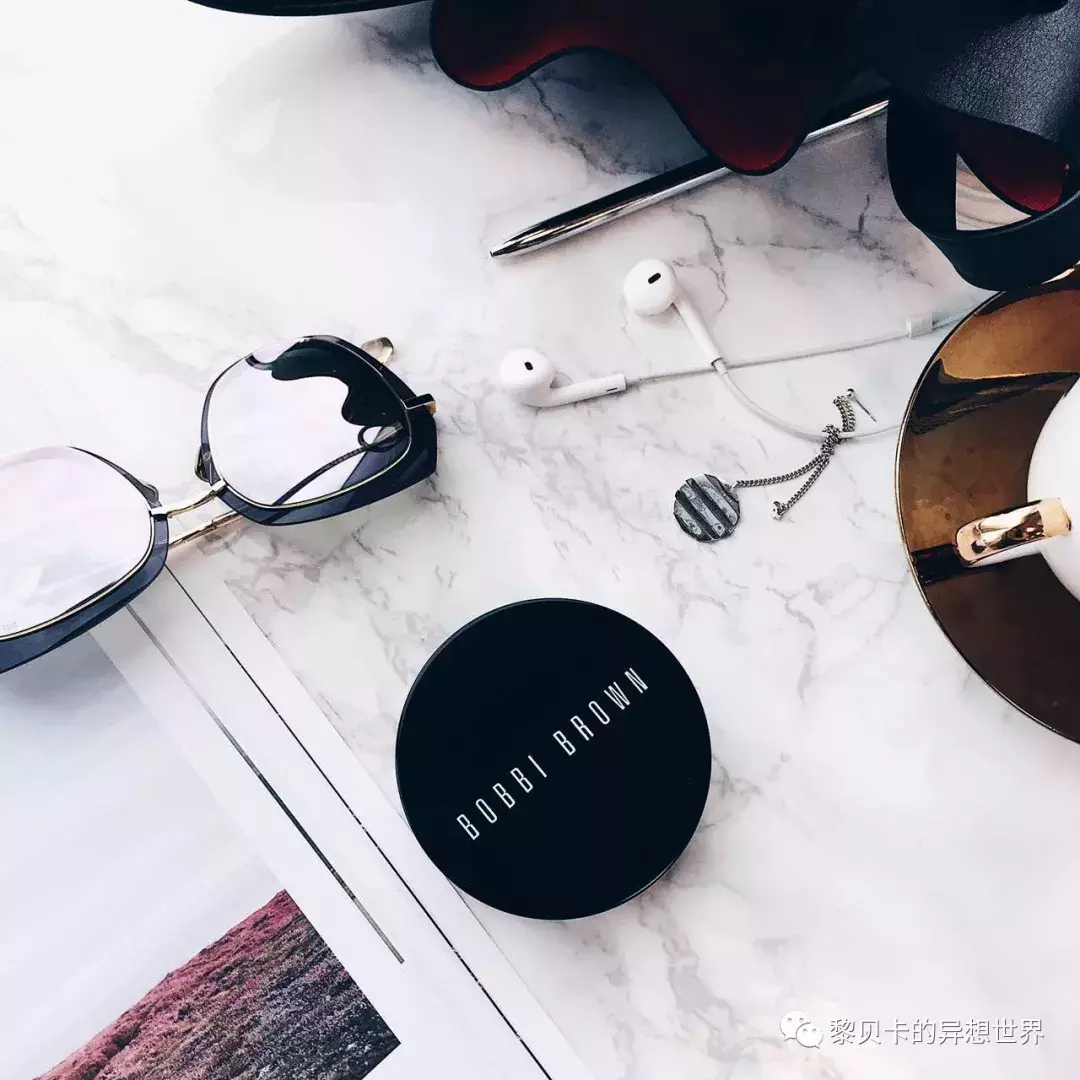 火遍网络的气垫bb哪个好用？阿玛尼最神奇，干妈油皮都是亲妈