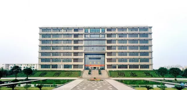 四川、重庆各高校的最美图书馆，哪所大学图书馆才是你心中第一