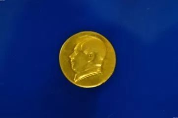 黄金！22K金！18K金！14K金！铂金！怎么选？这些你必须了解！