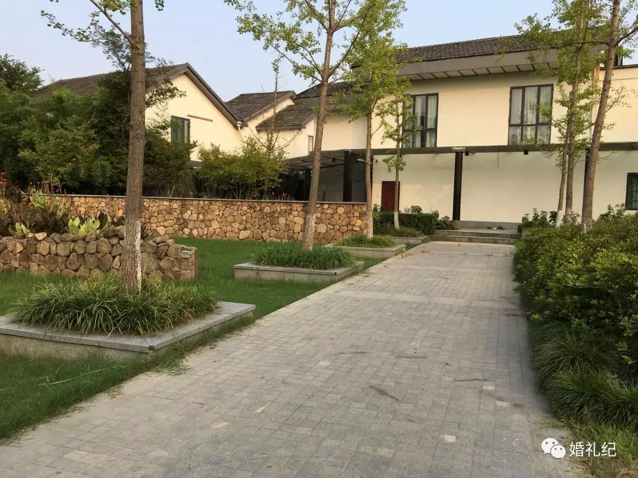 真实婚礼l 结婚不在酒店在社区活动中心，这位新娘被婆家刮目相看