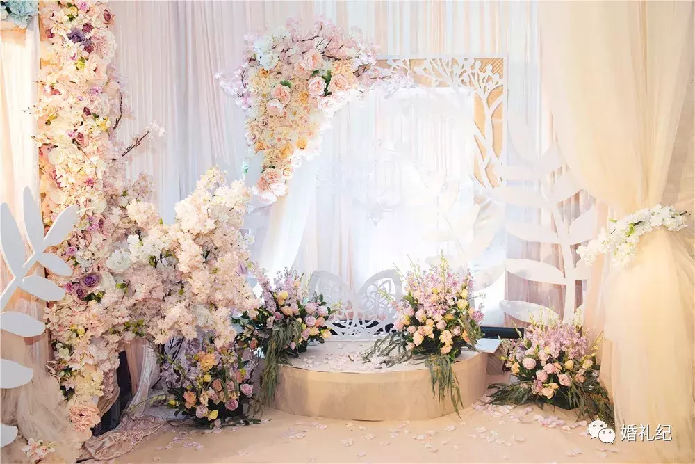 真实婚礼l 结婚不在酒店在社区活动中心，这位新娘被婆家刮目相看