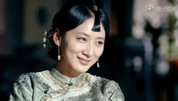 不输刘诗诗，杨幂给她下跪，艳压佟丽娅的“横店女王”为何不火？