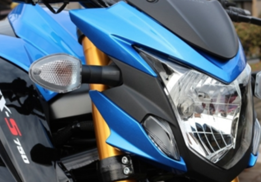 体验凶悍的铃木GSX-S750中级排量街车