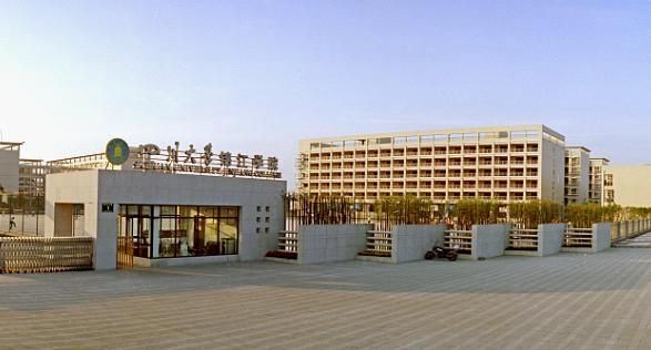 原来眉山除了二桥那有大学，居然还有这些大学！它们分布在……