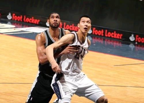 易建联为什么在nba无法立足(易建联为何无法立足NBA，不是实力差对抗弱 而是因为此事)