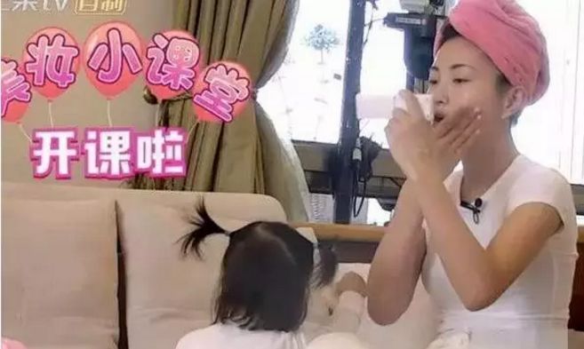 超全口红真假鉴别！姑娘，你可能买到了假口红！