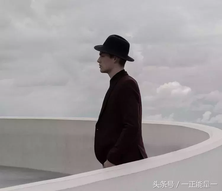 “破镜难重圆：曾经的你我已不复存在”