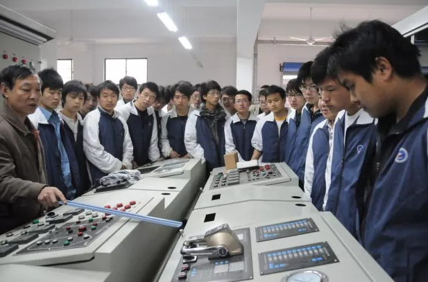 2018三峡电力职业学院高职单招报名开始，3月17日-3月18日考试！