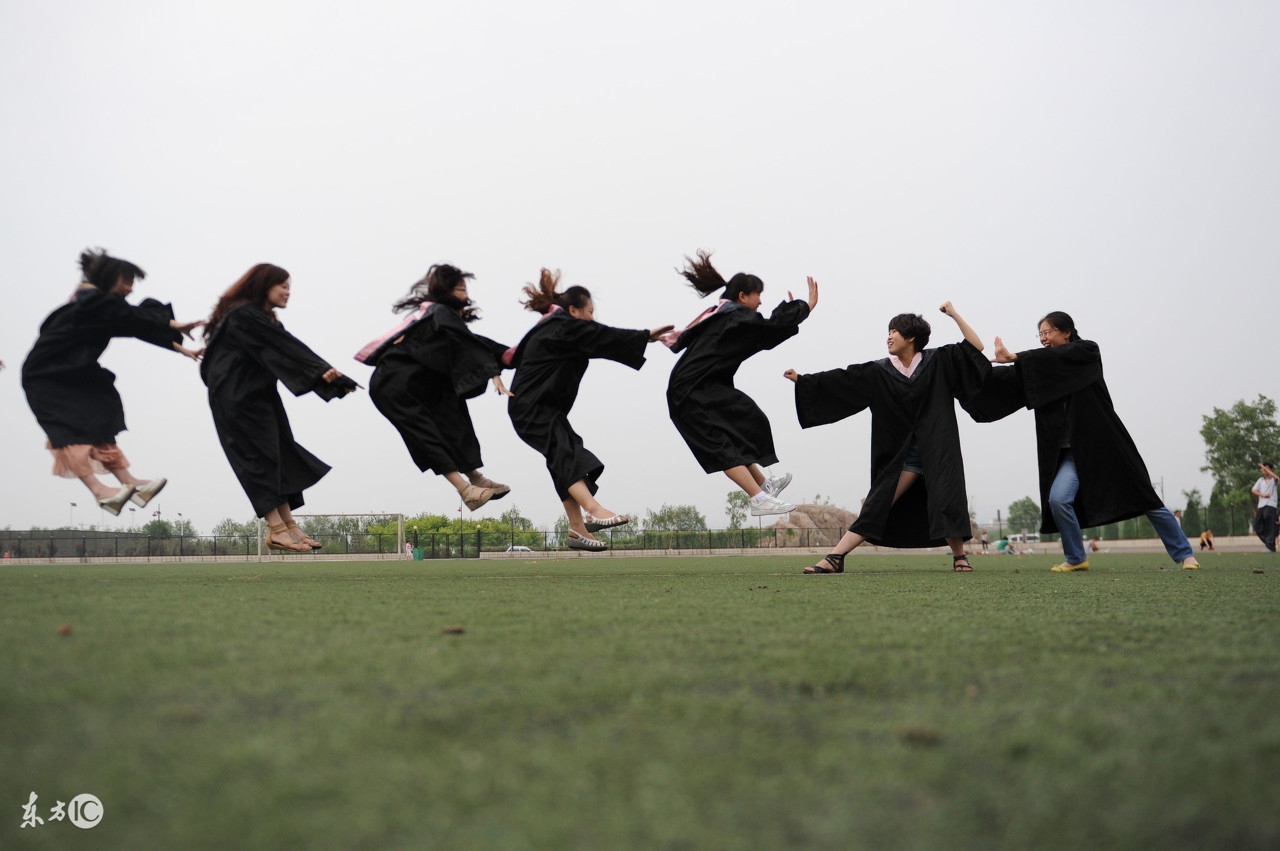 月薪6000、免笔试、有编制、福利待遇好……教师招聘7221人！