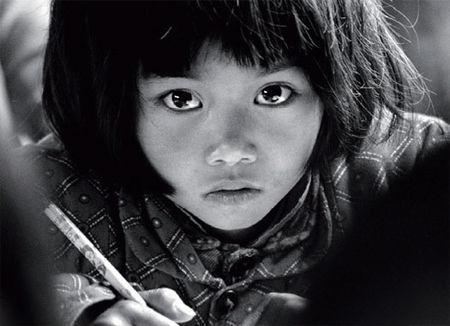 寒门博士自杀，谁是真正杀死这些贫穷而上进年轻人的“凶手”？