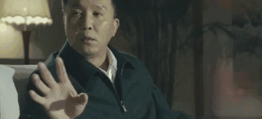 如果我不说，你们是不是已经忘了这件“夹克”？