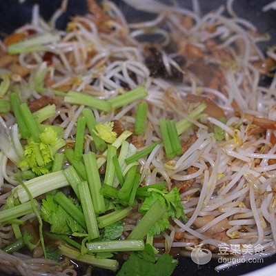 肉絲炒面的做法,肉絲炒面的做法最正宗的做法