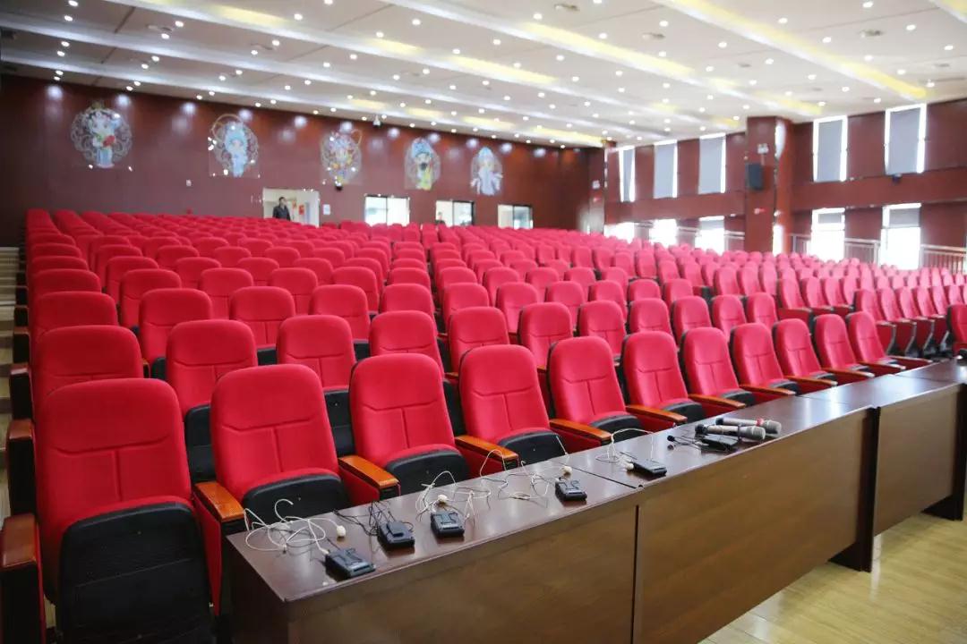 光谷外校特色办学成果喜人！优秀学子在外语口语大赛再创佳绩！