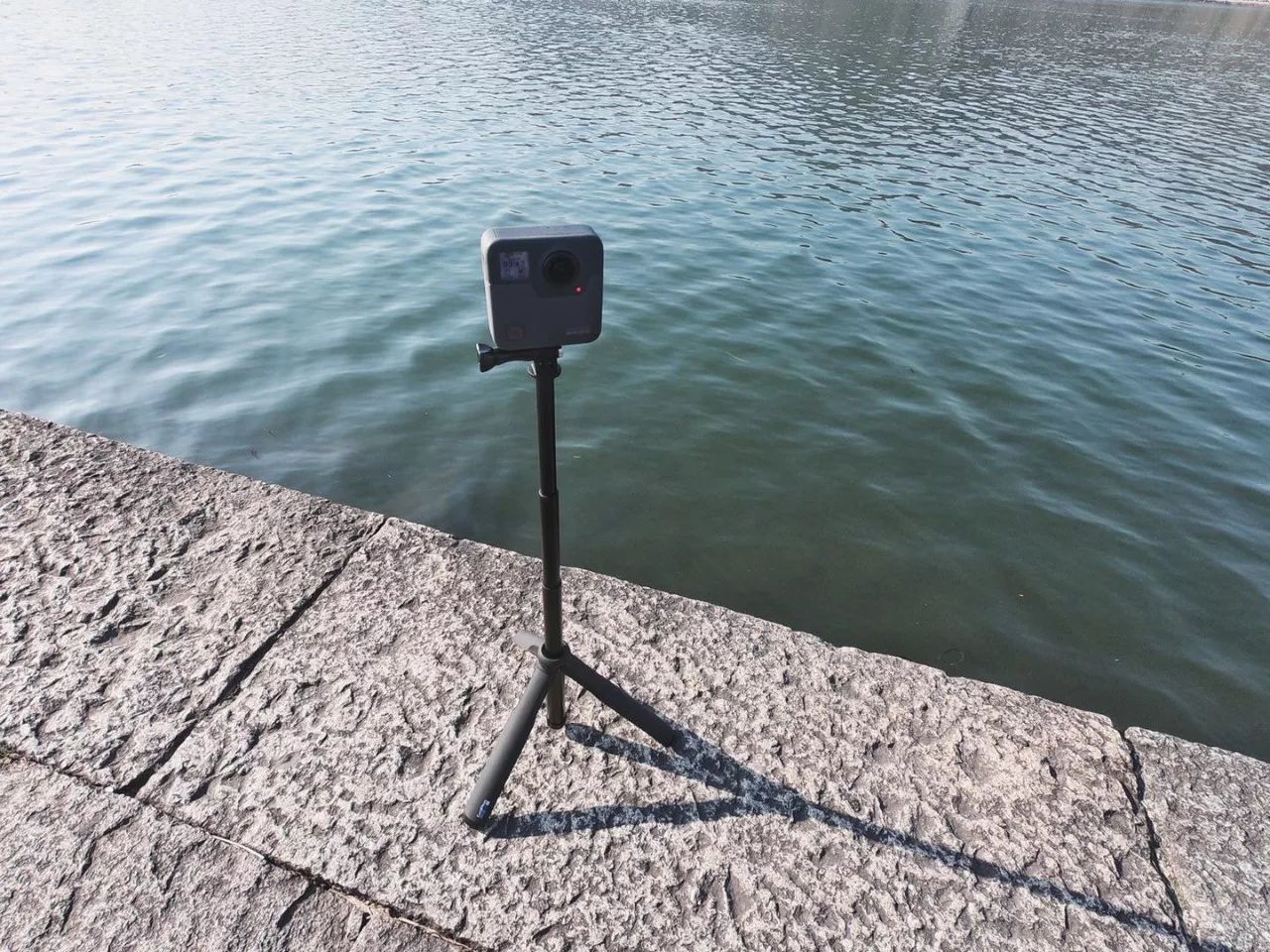 自拍神器杆哪个牌子好(gopro 四根自拍杆,到底哪个最适合你?