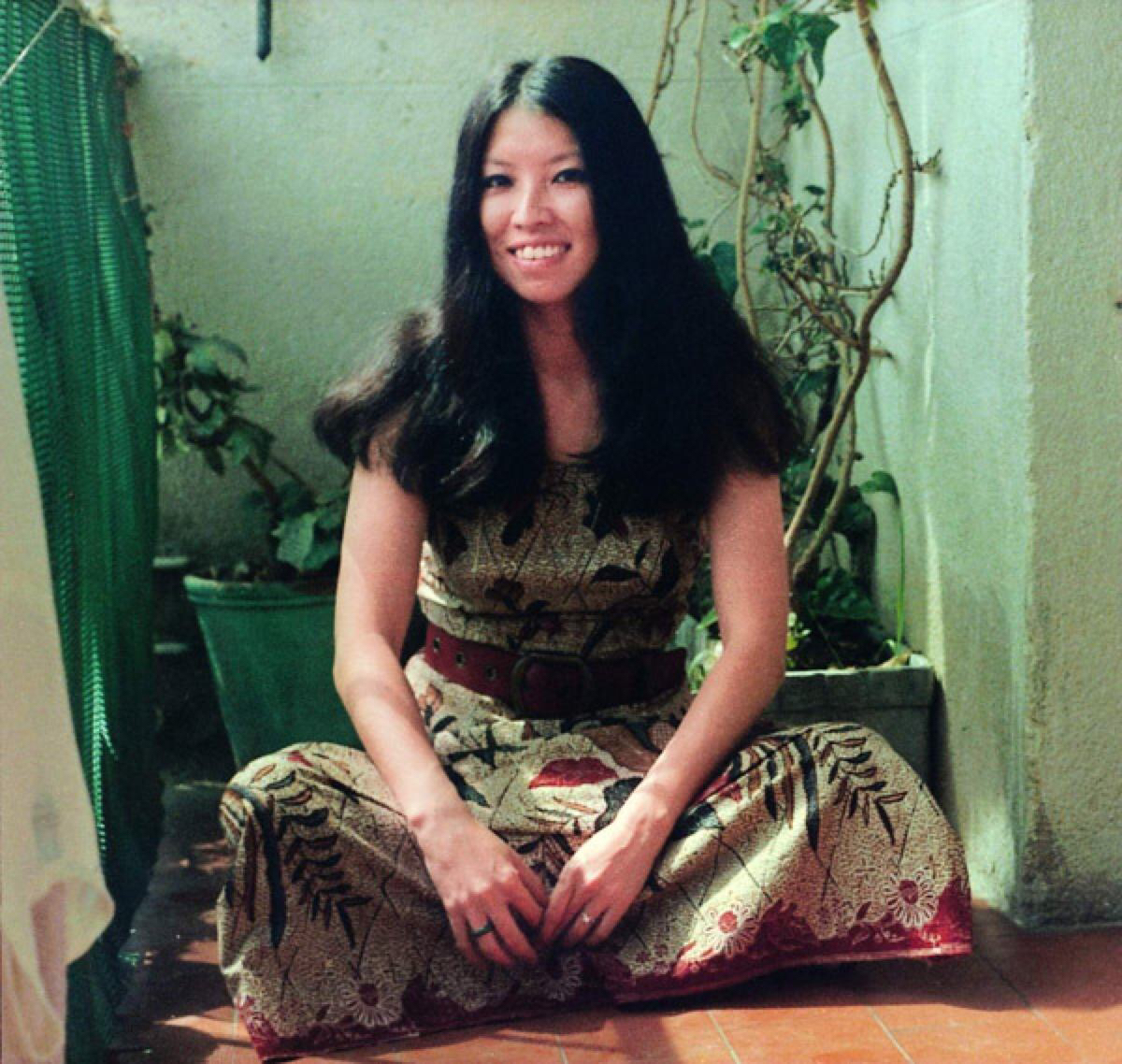 美文！三毛5句最经典的语句，那种忧伤让人压抑，又很真实美丽！