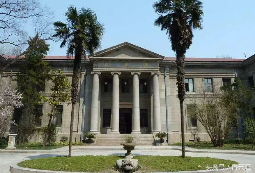 盘点影视剧最爱取景的大学，一不小心就遇明星！