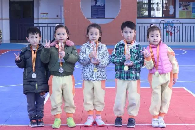 又双叒叕获奖了，教育就该这么搞！