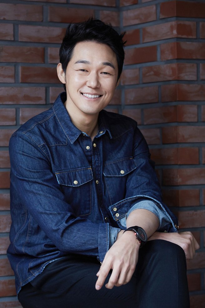 最受欢迎的韩国十大电影明星,演技爆棚