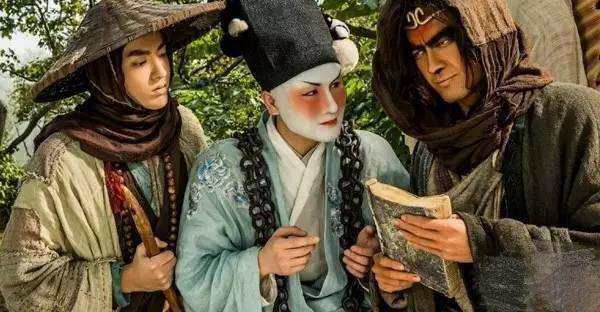 天蓬元帅竟然不识卷帘大将？取经路上，猪八戒沙僧火拼之谜！
