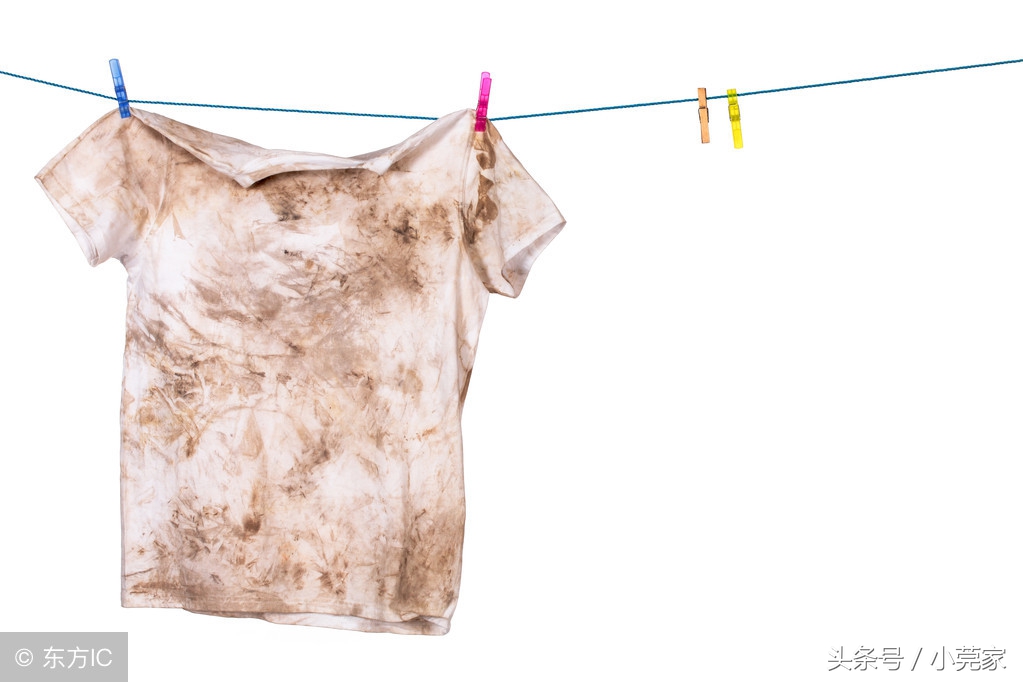 生活小妙招:如何清除衣服上的口红,粉底等污渍