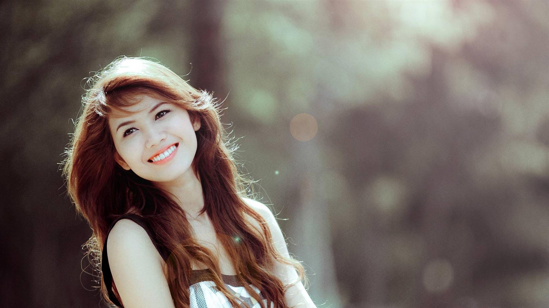 ˫�ȱ��ֵ���������Ӱ�ס ���д�����һ����һ���˳�