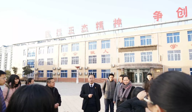 小签公益行｜责必担当，任而有为，立德立言，无问“西东”！