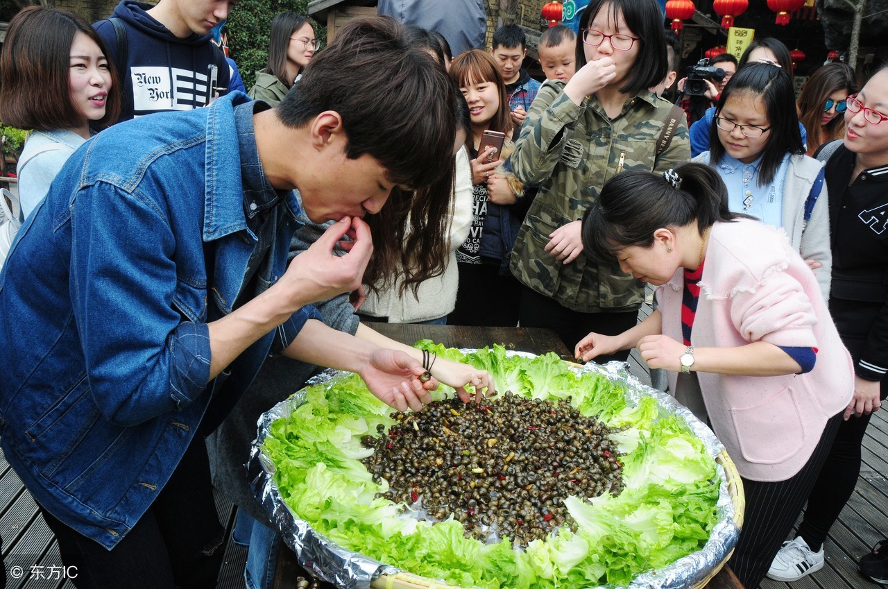 武汉那些好吃的卤菜店都在这里了
