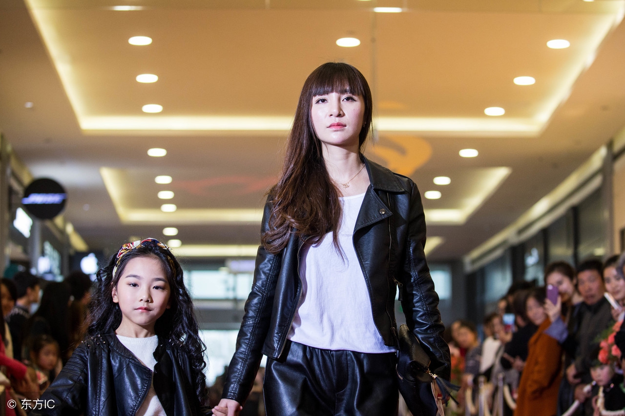 别人夸你辣妈是什么意思(辣妈是什么意思)