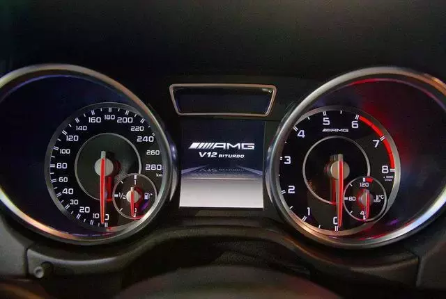 奔驰G500、G550、G55、G63有什么区别？//越野车中的宠儿！