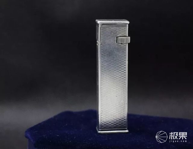 紳士心頭的縱火者，500只古董打火機收藏玩家 | 大玩家