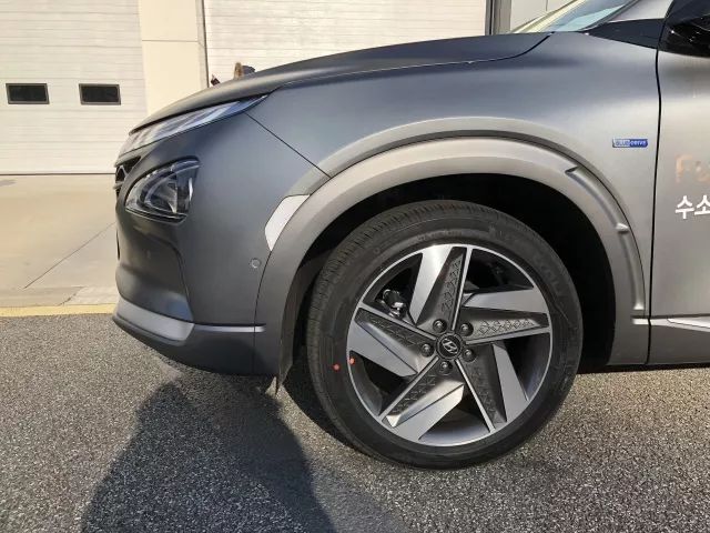 试驾氢燃料电车，5分钟就可续航600公里以上！