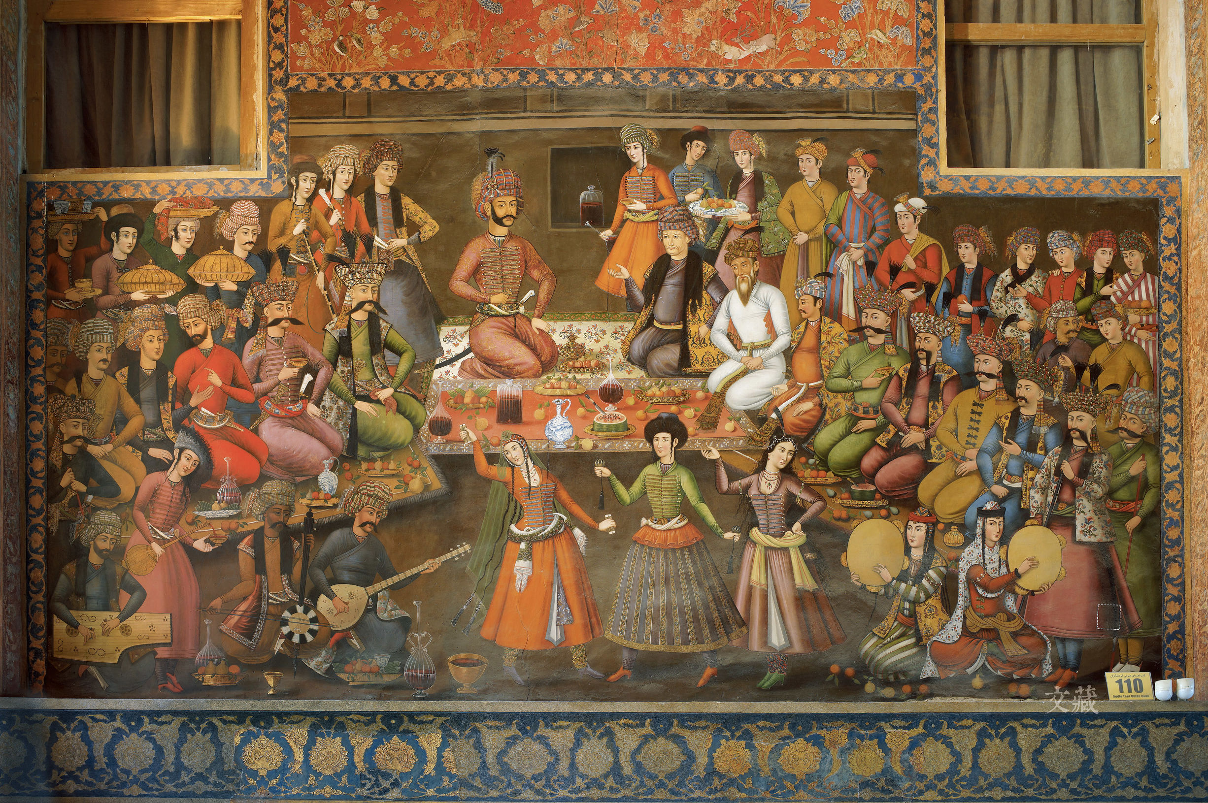 古波斯遗迹之美——四十柱宫的壁画