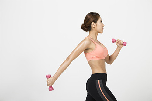 1套輕啞鈴鍛鍊動作，幫你增強肌肉耐力，肌肉線條，肌肉結實度