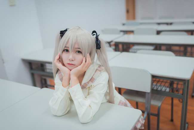 Cosplay之黑丝穹妹校服装