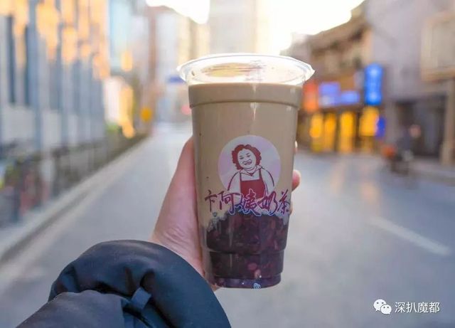 跑遍8个区！这25家旮旯美食才是真正《舌尖上的魔都》！