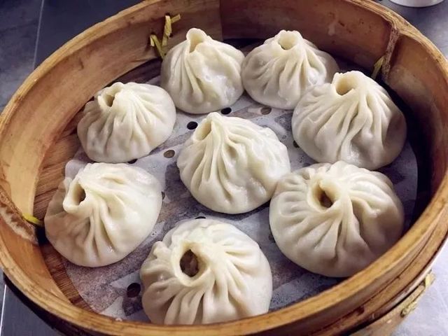 跑遍8个区！这25家旮旯美食才是真正《舌尖上的魔都》！