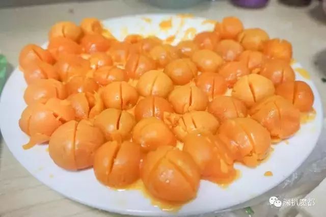 跑遍8个区！这25家旮旯美食才是真正《舌尖上的魔都》！