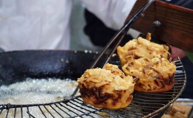 跑遍8个区！这25家旮旯美食才是真正《舌尖上的魔都》！