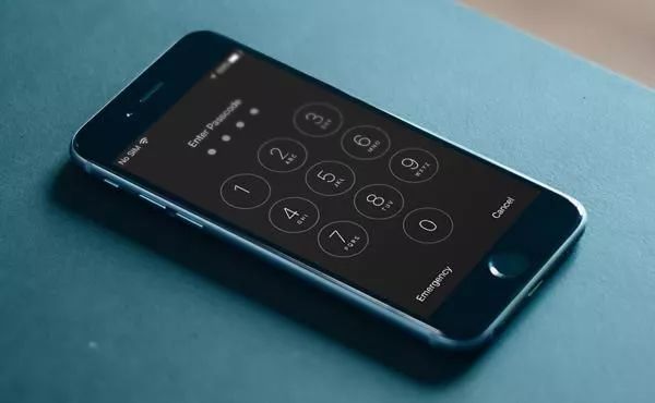 iPhone密码真的能破解，但是我真的做不到
