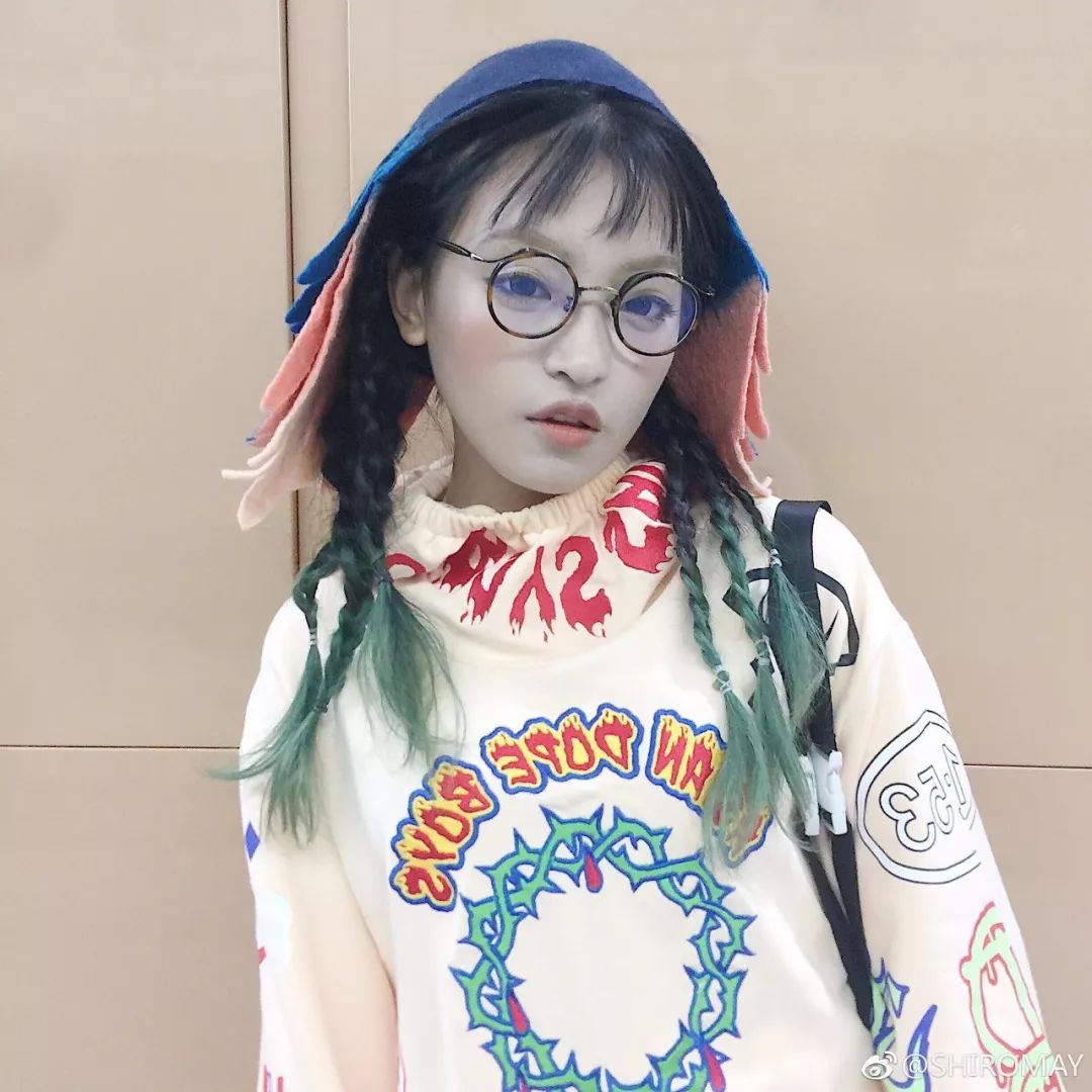 带同事去接了一次头发，顺便帮你了解下关于接发的所有疑问！