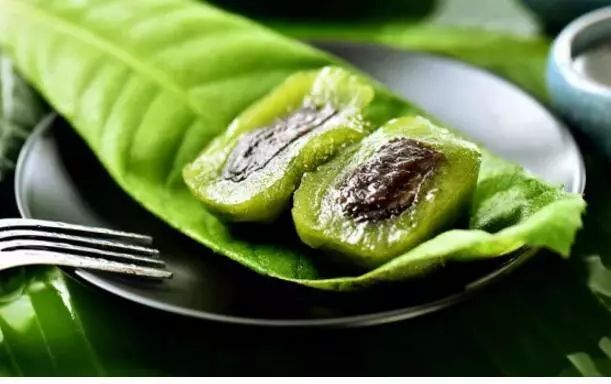 清明吃青团，你吃对了吗？告诉你怎么正确的食用青团~